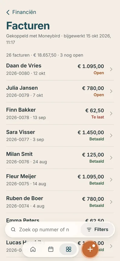 Het overzicht van facturen bij Rijschool Koers, met open en betaalde facturen.
